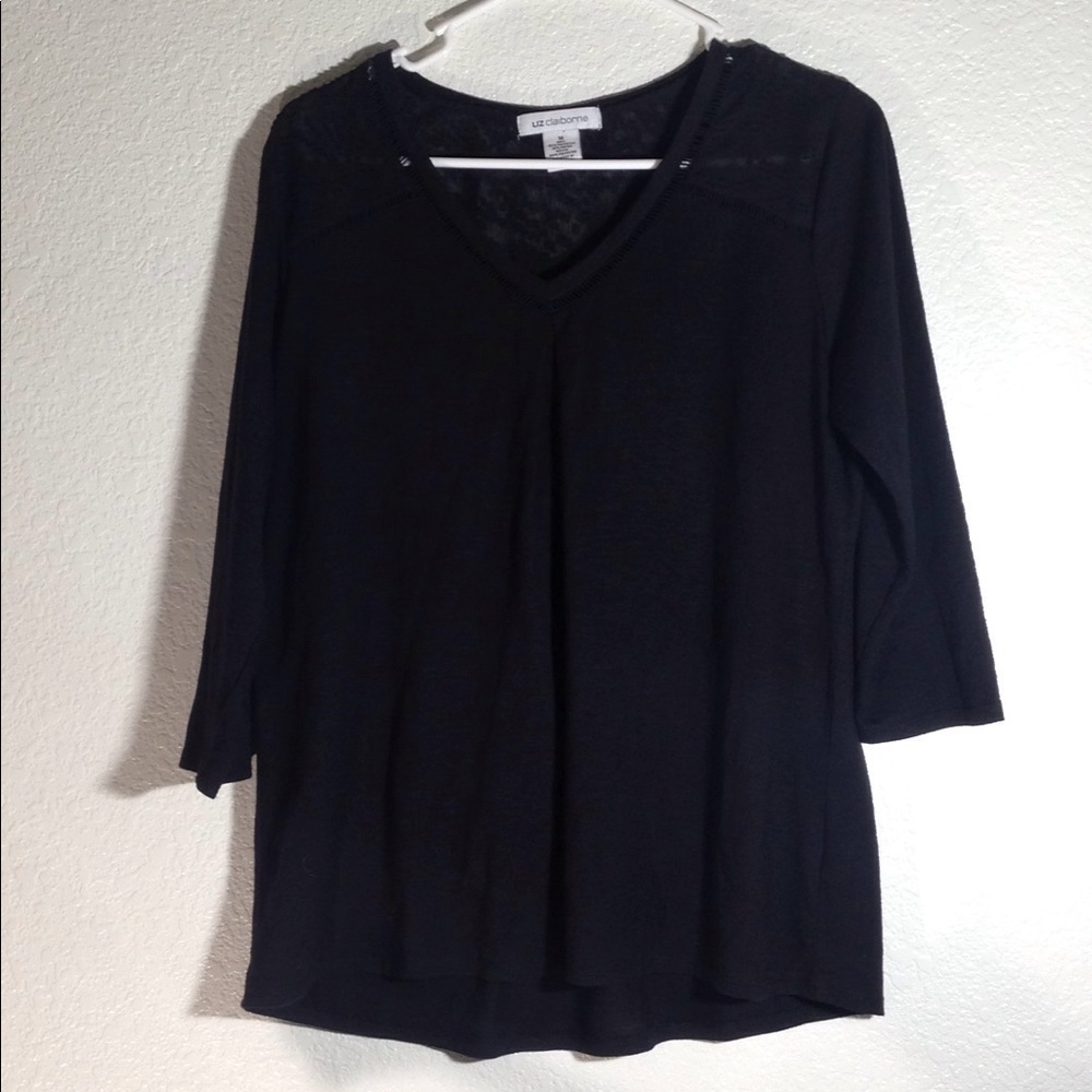 FINAL MARKDOWN Ladies' Liz Claiborne Tone-on-Tone Emb. Top medium